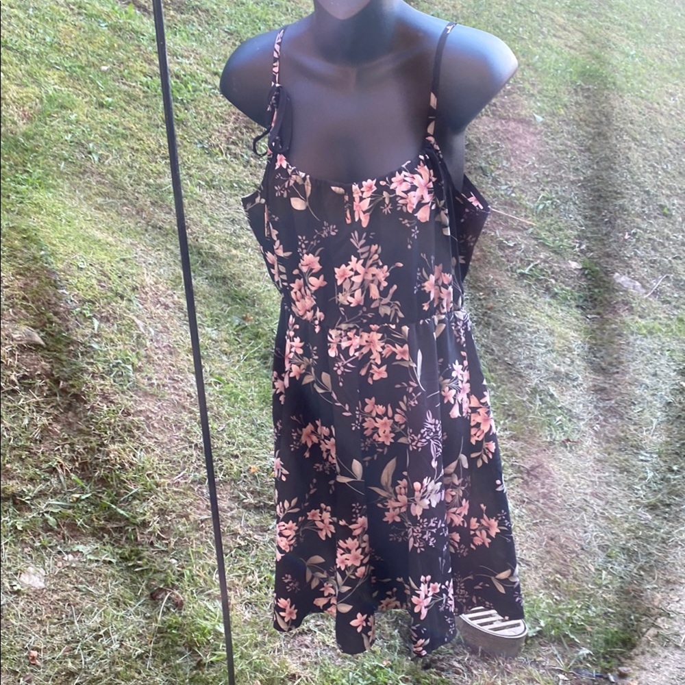 Floral Black and Pink Women's Dress